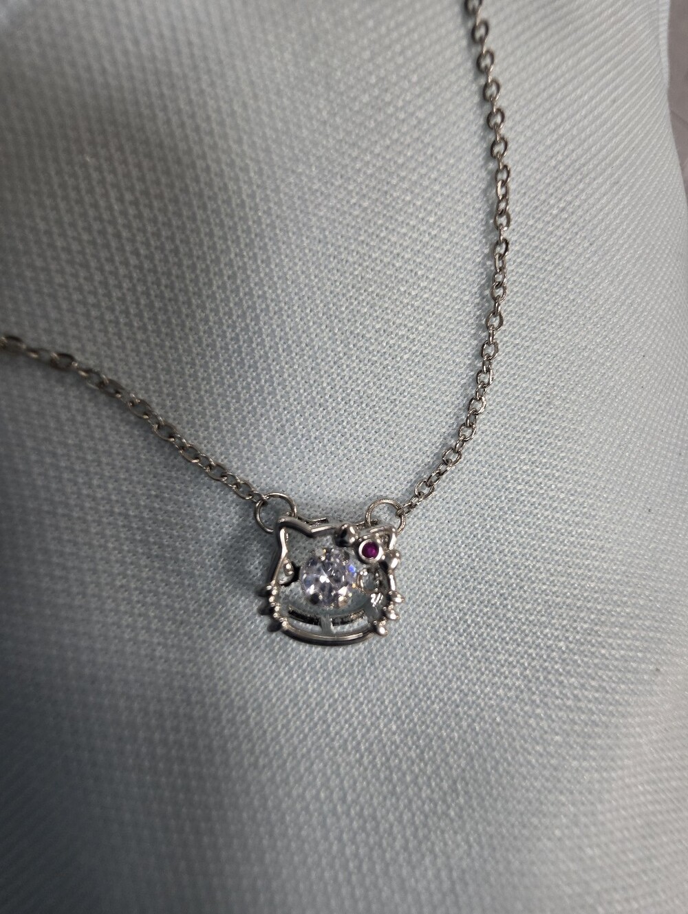 S925 Silver Cat Necklace Women's Unique Design Vibrating Heart